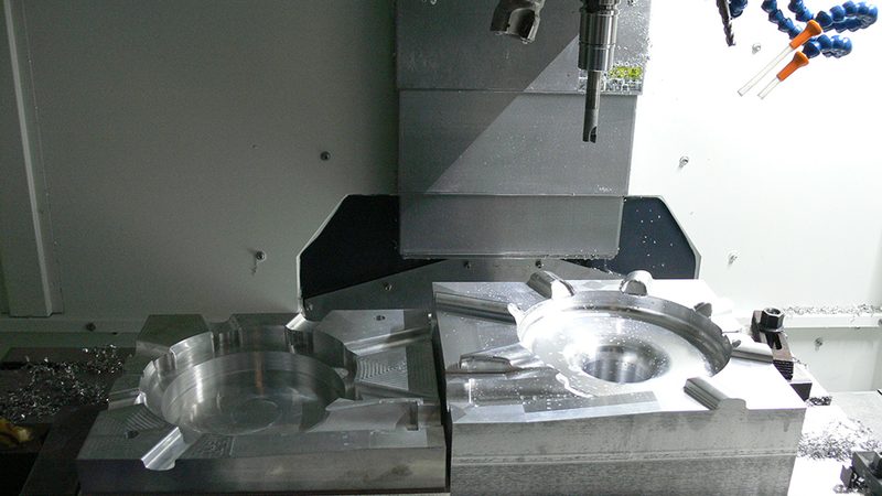 拉伸模具与冲压模具：使用寿命的奥秘对比