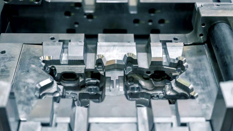 家电外壳注塑模具定制：规格参数解析与选型要点