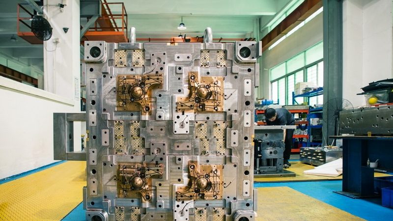 冲压模具冲头材质分类：如何根据应用场景选择合适的材料